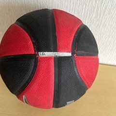 ナイキ バスケットボール/7号 ドミネート。の画像