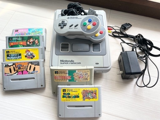Nintendo Japanese Super Famicom Console Bundle 6 games Super