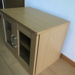 お話中、沢山のお問い合わせがあり返信出来ません🙏💦食器棚の画像
