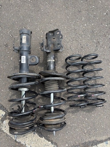 30プリウスRSRダウンサス