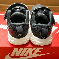 NIKE ナイキ　スニーカー　キッズ　11cm 黒の画像