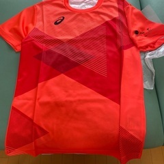 アシックス　新品　スポーツTシャツ　XL