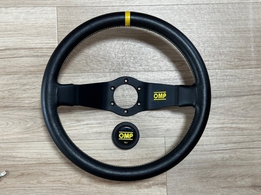 OMP ステアリング RALLY レザーモデル