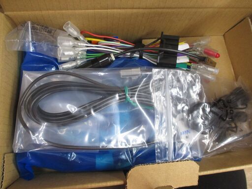 ケンウッド KENWOOD MDV-D7111 カーナビ 未使用品 【ハンズクラフト宜