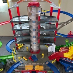 majorette マジョレット 7階建てのプレイセット おもちゃ タワー 電動の画像