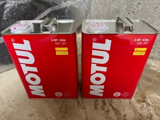 MOTUL J-01 Lite  5w-30 エンジンオイル8L