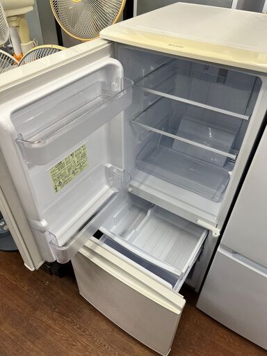 リサイクルショップどりーむ天保山店No2380 SHARP冷蔵庫2016年製137L 