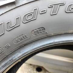【訳アリ】BFGoodrich グッドリッチLT235/70R16（2022年製）２本（１本訳ありです）の画像