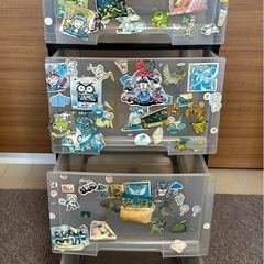 プラスチック4段ボックスの画像