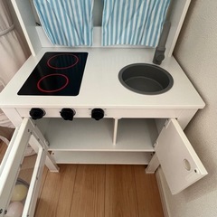 【価格相談可】IKEA おままごとキッチン【木製】+αの画像