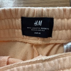 H&M ショートパンツの画像