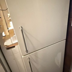 無印良品 バーハンドル冷蔵庫 M-R14C 137L (ま) 品川のキッチン