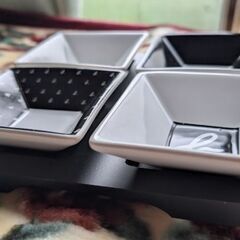 300円　未使用　①アニエスベー小皿セット　ジュエリートレーにもの画像