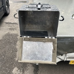 縞板で作った自作ボックスの画像