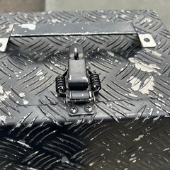 縞板で作った自作ボックスの画像