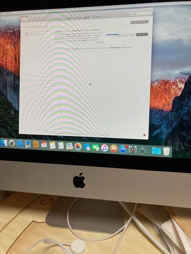 iMac　Retina 4K, 21.5インチ