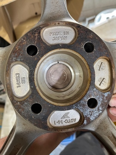 アドバン Racing 14インチホイール