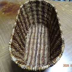 かご　横幅38センチ　Ｘ21センチ　高さ17センチ　シッカリした作りで美品ですの画像