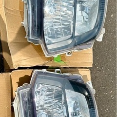 ハイエース3型　ヘッドライト