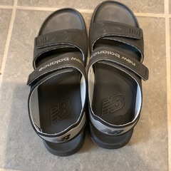NBサンダル23cmの画像