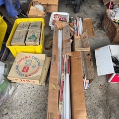 蛍光灯と照明器具色々