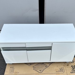 テレビボード