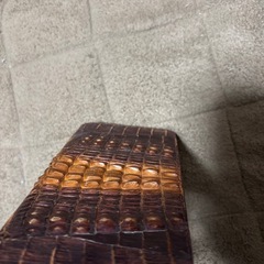 クロコダイル 二つ折り 長財布 お話し中ですの画像