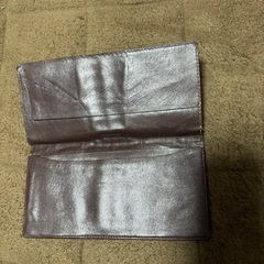 クロコダイル 二つ折り 長財布 お話し中ですの画像