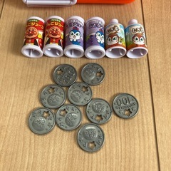 アンパンマン　自動販売機の画像