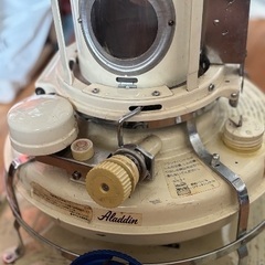 アラジン 石油ストーブの画像