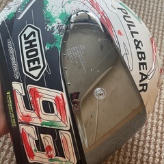 バイクのヘルメット(レディース)の画像