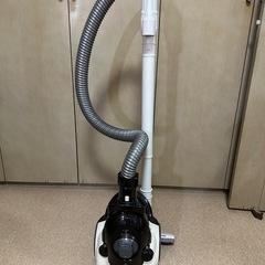 シャープ掃除機➕ハイチェア➕電灯