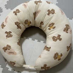 授乳クッション　futafuta バースデイの画像
