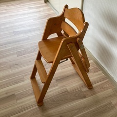 ベビーチェアの画像