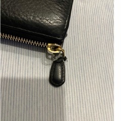 PRADA財布の画像