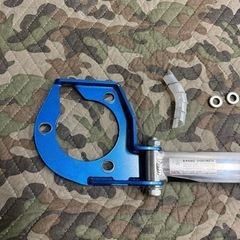 デリカD5 ストラットバーの画像