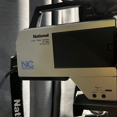 ナショナル　カラービデオカメラ　VZ-C70　三脚セット　スタンド付きの画像