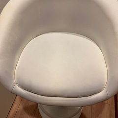 椅子、高さ調整可能