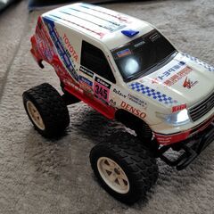 TOYOTA　ランドクルーザー