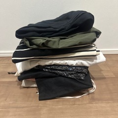 引き取り限定　
レディース　洋服　