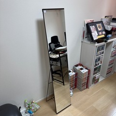 姿見（大型ミラー）