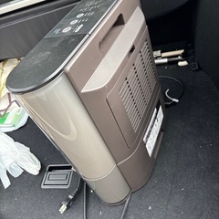 ファンヒーター(加湿器付き)の画像