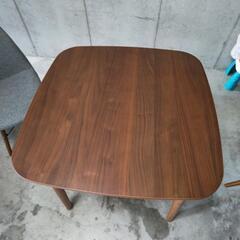 タンスのゲン テーブルとイス