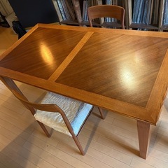 ACME furniture  ワーナーダイニングテーブル