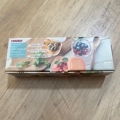 新品⭐️ハリオ　耐熱ミニ角小鉢3個セット。シリコン蓋の画像