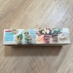 新品⭐️ハリオ　耐熱ミニ角小鉢3個セット。シリコン蓋