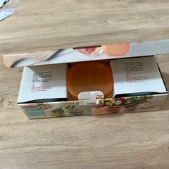新品⭐️ハリオ　耐熱ミニ角小鉢3個セット。シリコン蓋の画像