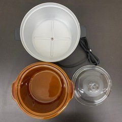 【ジモティー割引で最大15％OFF⭐️】 今西金属　クロックポット　1.8ℓ 電気陶器鍋の画像