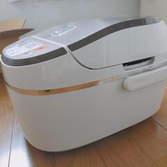 【プロフ確認必須】6合炊き炊飯器の画像