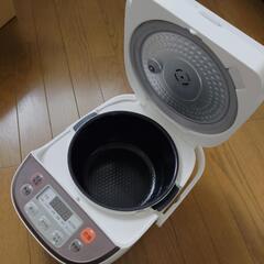 【プロフ確認必須】6合炊き炊飯器の画像